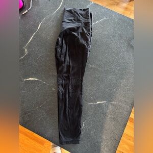 Athleta Salutation Stash High Rise Legging